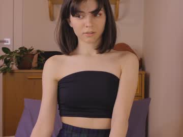 girl meadowthayer capture image #1582353