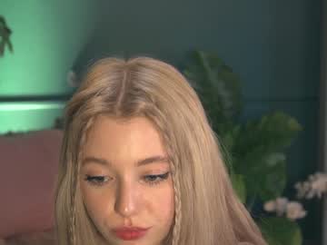girl effielin capture image #647288