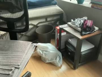 man dickthicklikebrick capture image #7045454