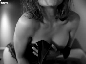 girl alejastorm capture image #2467287