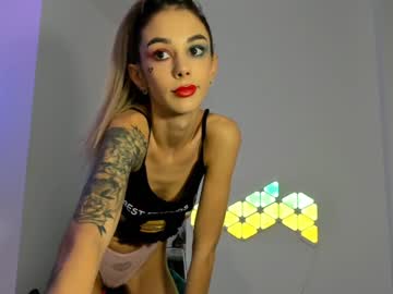 girl hotfallingdevil capture image #2977784