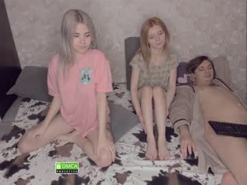 couple frendlyguys capture image #253697