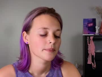 girl new_purple capture image #7026549