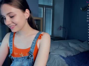 girl youne_and_beautiful capture image #4452777