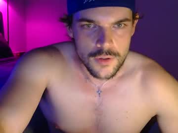 man louisvalmer capture image #7046391