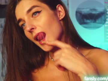 girl angels_kiss capture image #2321865