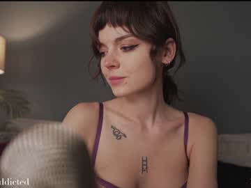 girl auddicted capture image #4343356
