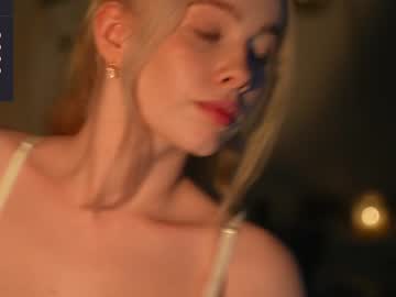 girl mother__of__dragons capture image #5557961