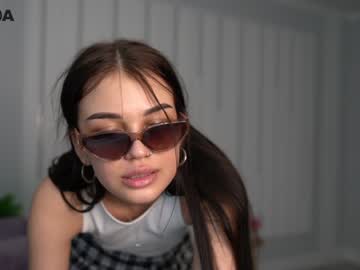 girl din_star capture image #1325293