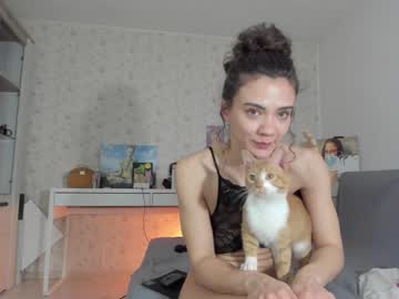 girl charlotte2896 capture image #4018042