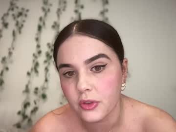 girl gia_is_horny capture image #6493312