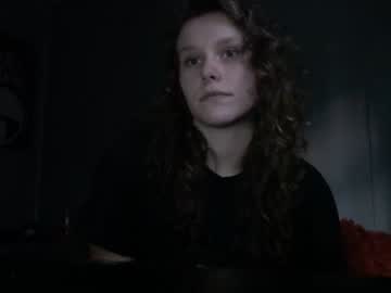 girl lil_bears capture image #3297411