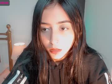 girl gummy_bear7 capture image #2542607