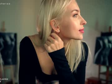 girl artmosphera capture image #4620475