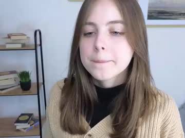 girl julie_wilson_ capture image #7021126
