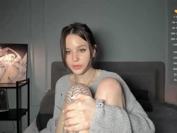 couple yourher0in capture image #6016947