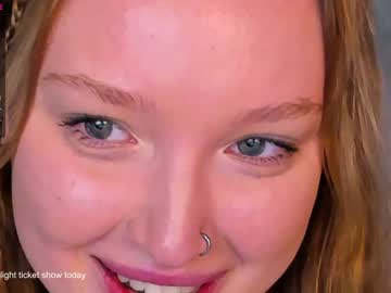girl dinablush capture image #3393199