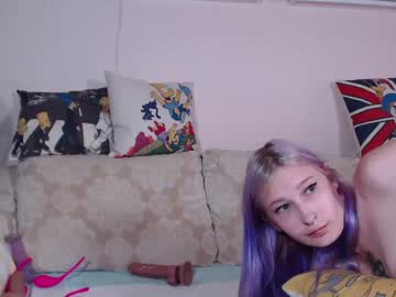 girl simoncouple1 capture image #2109755
