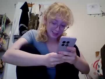 girl blonde_katie capture image #6922557