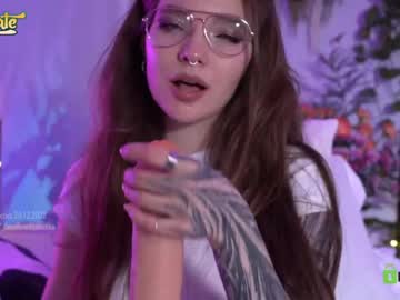 girl _deepthroatgalactica capture image #3373223