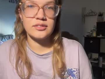 girl bubblyblonde2 capture image #5321598