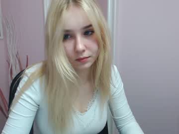 girl lila_page capture image #1098020