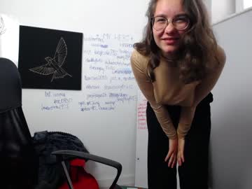 girl yourcrazyneightbor capture image #2740872