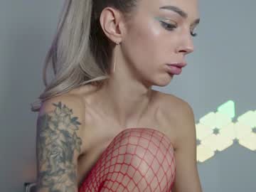girl hotfallingdevil capture image #2783064