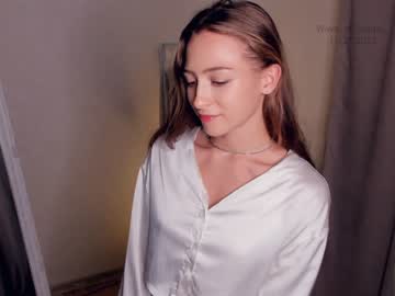 girl wave_of_happy_ capture image #5822332