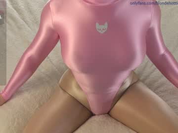 girl blondehottiek capture image #6104152