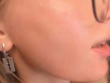 girl linellali capture image #3074769