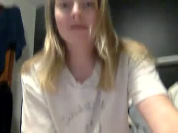 girl binket capture image #6689021