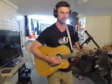 man bryancavallo capture image #1516249