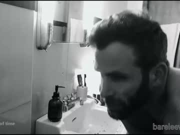 man bareleeworking capture image #3633503