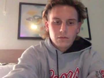 man collegeroommates03 capture image #2773917