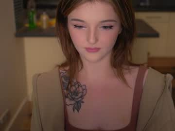 girl lucydelovely capture image #3326881