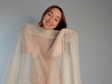 girl evadolphin capture image #4362059