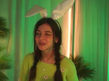 girl hannasthesia capture image #4098500