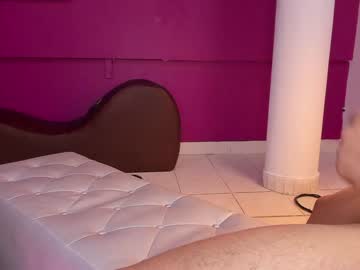 couple candy_shop3 capture image #1032435