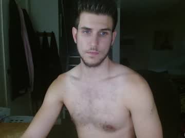 man cloudsent capture image #2038156