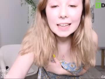 girl lottie_shine capture image #6490616