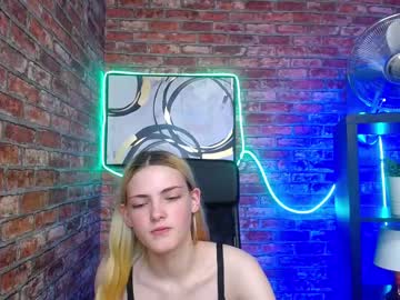 girl emily_willes capture image #5039638