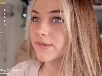 girl mia_milagros capture image #3247507