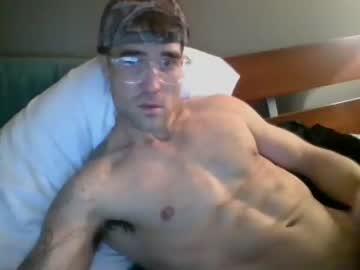 man domg1001 capture image #844116