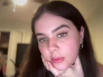 girl gia_is_horny capture image #6550034