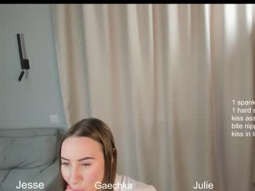 couple julie_n_jastin capture image #6693024