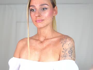 girl artease capture image #6310087