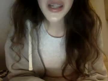 girl xprsv capture image #4089321