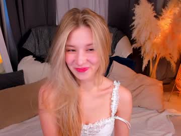 girl milablush capture image #5549153
