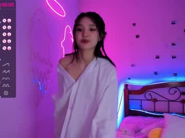 girl aisneon capture image #1649656